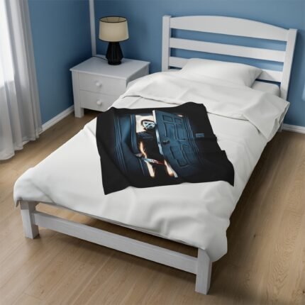 Michael Myers Blanket – Cozy Throw for Halloween Horror Fans T-Shirt - Buy Now at American Artist Merch